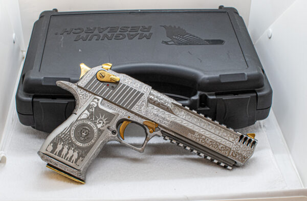 Desert Eagle 50AE - Image 32