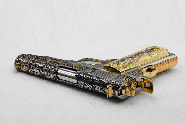 Colt 1911 commander 45 ACP. - Image 3
