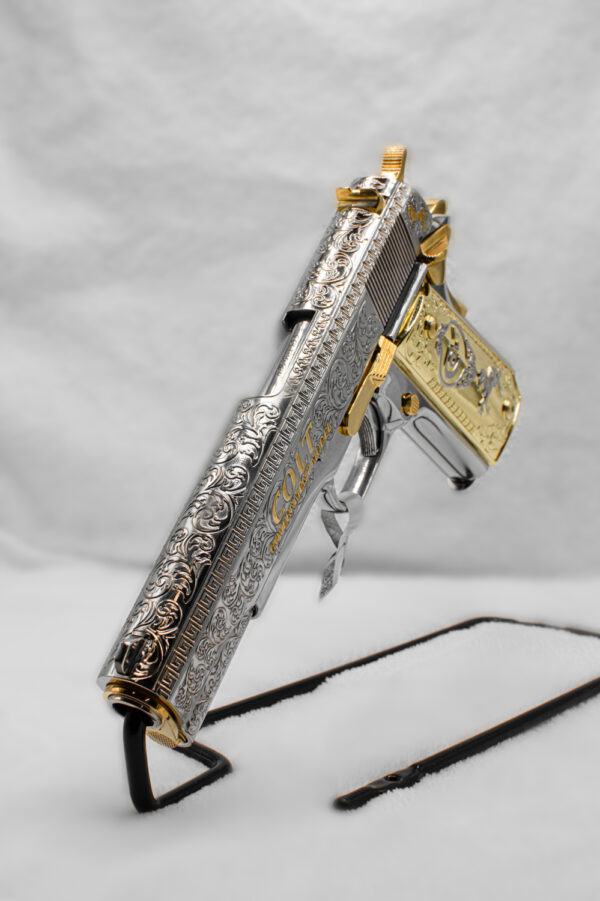 Colt 1911 government 45 ACP. - Image 3