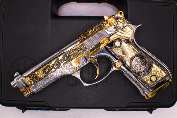 Beretta 92 FS. 9mm. Trump