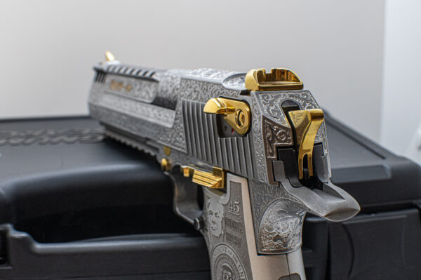 Desert Eagle 50AE - Image 22