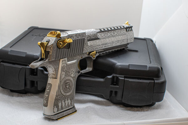 Desert Eagle 50AE - Image 17