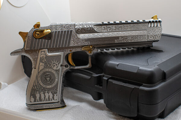 Desert Eagle 50AE - Image 16