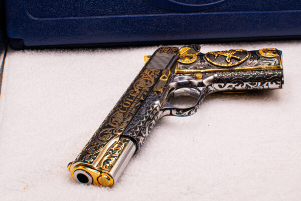 Colt 1911 government 38 super. - Image 4