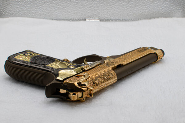 Beretta 92 FS. 9mm. - Image 5