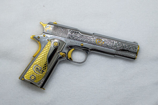 Colt 1911  45 ACP. - Image 9