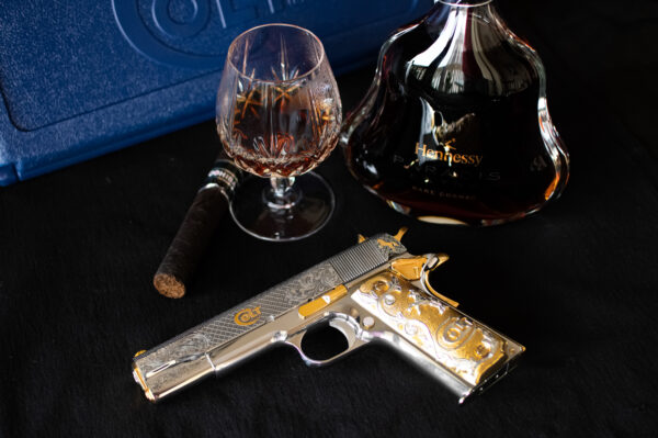 Colt 1911 government 45 ACP - Image 3