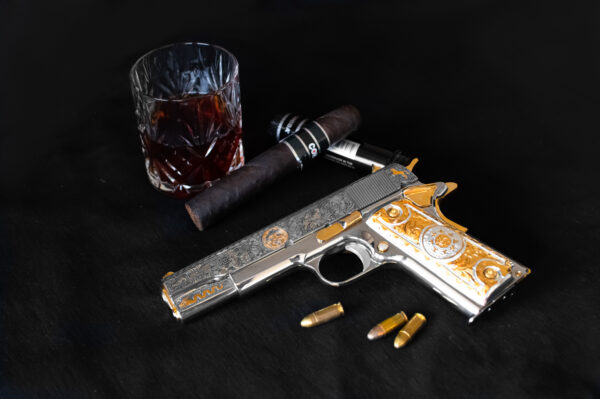 Colt 1911 government 45 ACP - Image 9