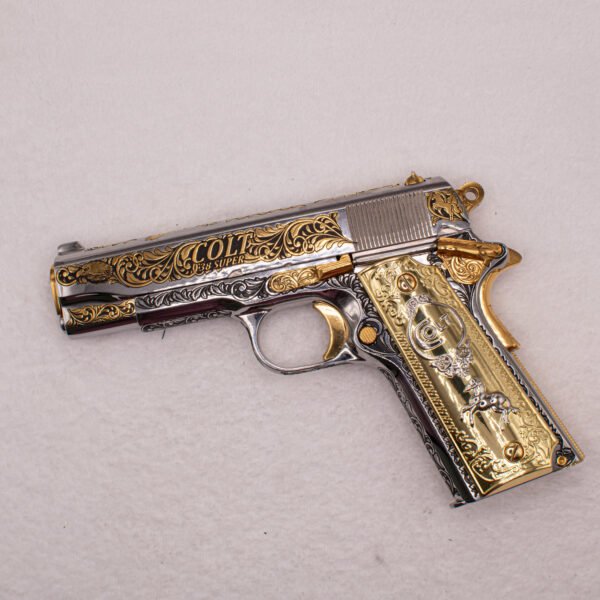 Colt combat commander 38 super – American Golden Weapons Inc