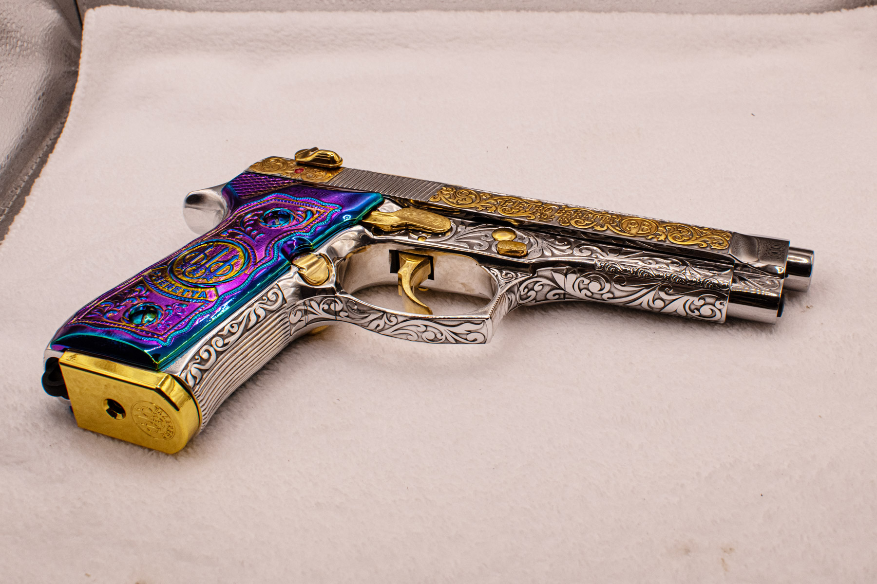 Beretta 92 FS 9mm - Image 4